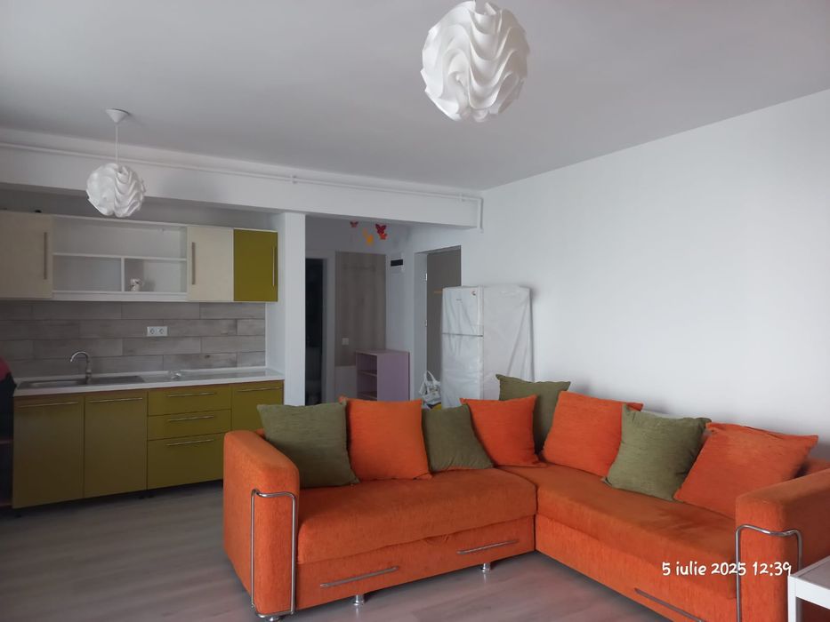 Vând  colțar  extensibil.