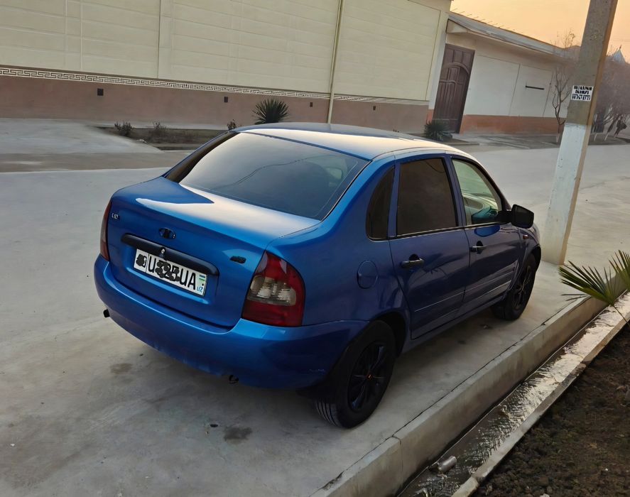 Lada Kalina Sotiladi