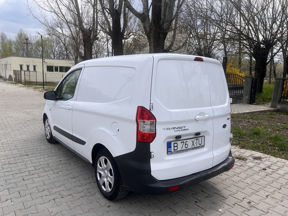Ford transit courier 2017 Ecoboost