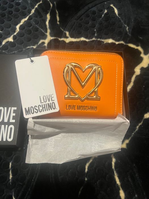 Love Moschino портмоне-Резервирано!!!
