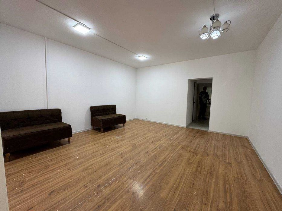 Сдаётся в аренду офисное помещение на метро Айбек