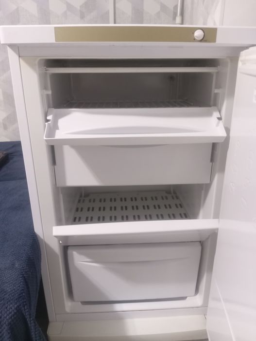 Морозильная камера indesit