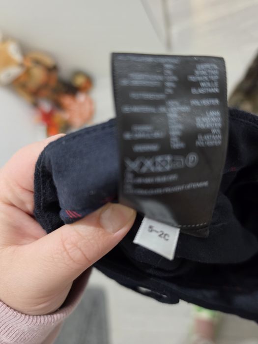 Pantaloni bărbați Uniqlo Office 98% lână, mărimea W34