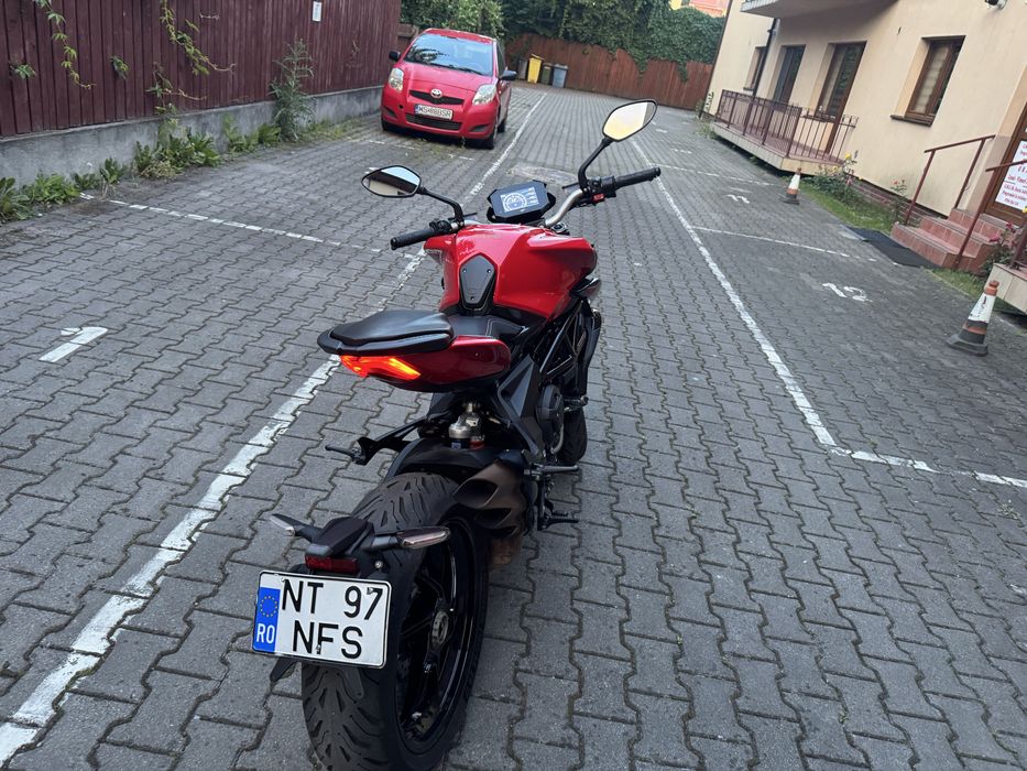 MV Agusta Brutale