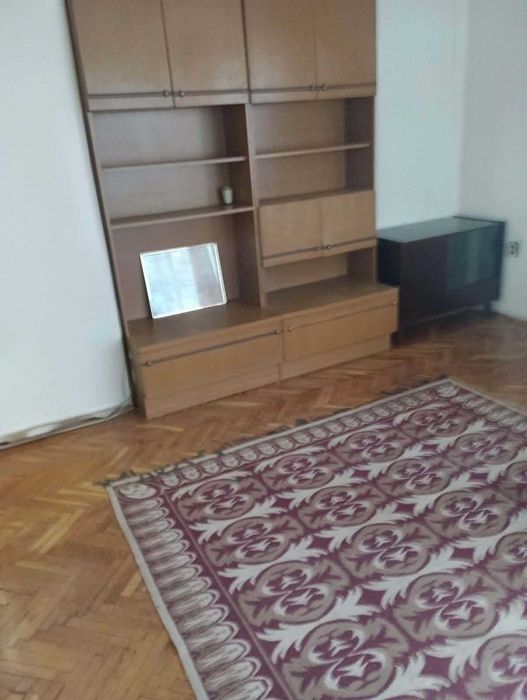 Дава се под наем Тристаен апартамент в Пловдив, Кючук Париж - 110 кв.м за 359.04 € - Снимка #4