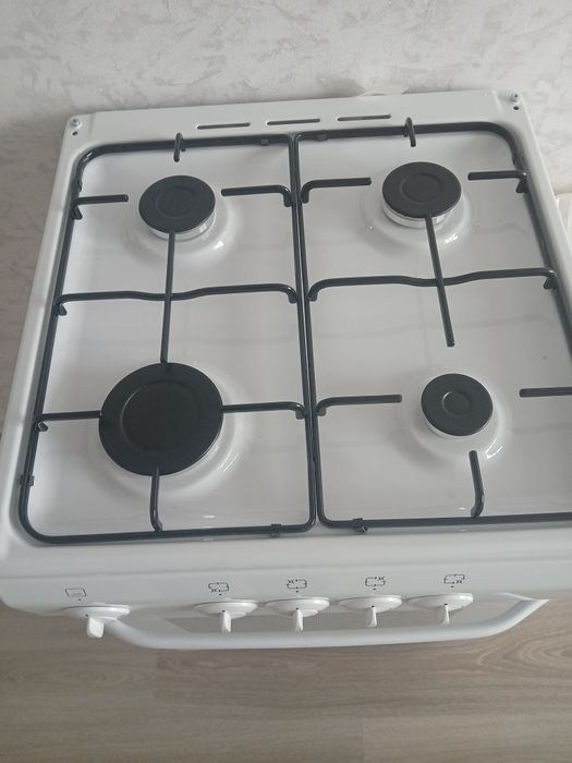 Газовая плита новая