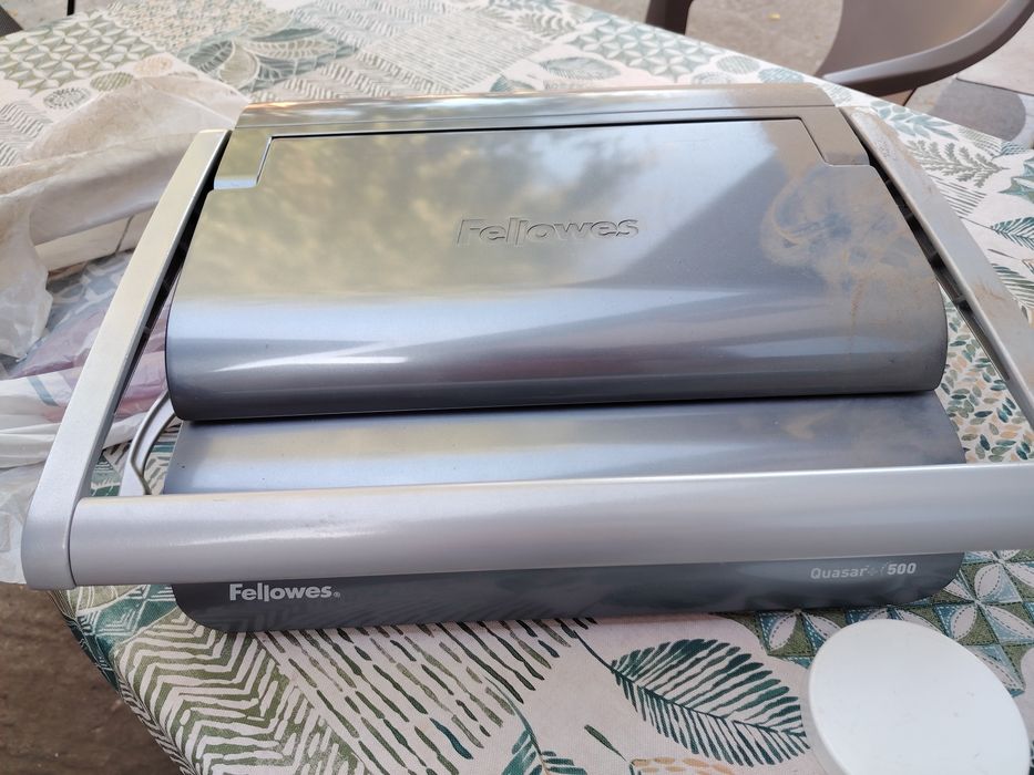Aparat de indosariat manual, inele plastic, max. 500 coli, Fellowes Quasar 500