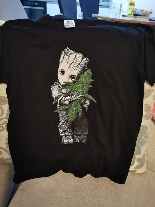 Tricouri personalizate