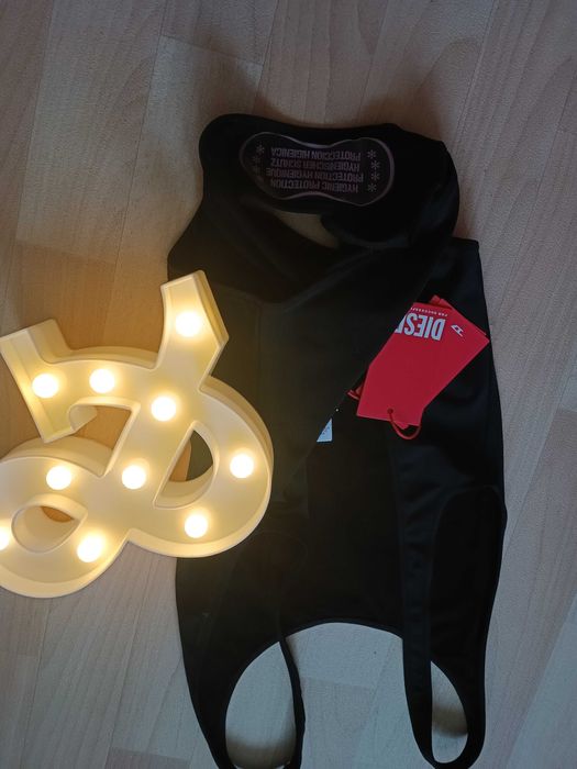 Чисто нови цели бански