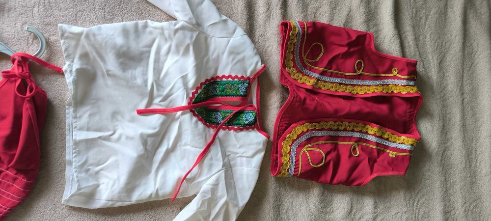 Носия за момиче .