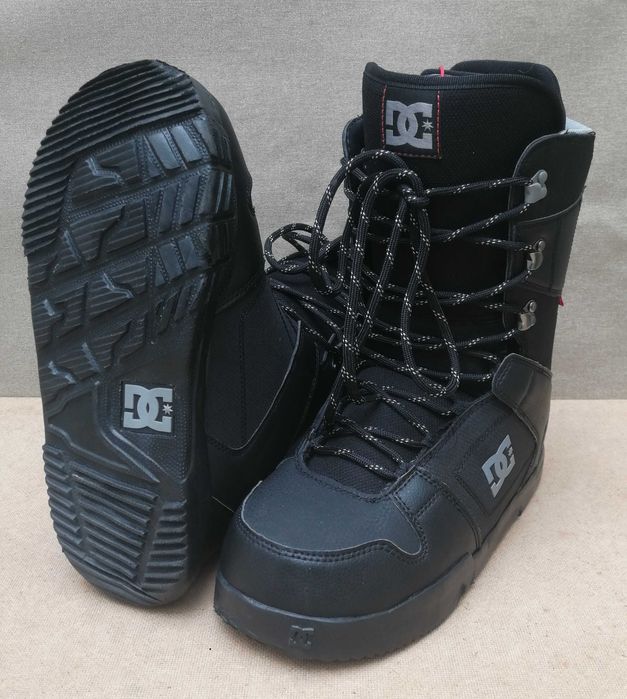 Супер запазени обувки за сноуборд DC Shoes Phase #42 snowboard shoes
