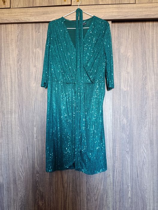 Продаются платья