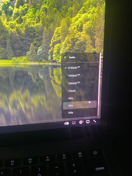 Macbook pro m1 pro 120 fps 16/512 16 yader quvati 15 soatdan oshadi