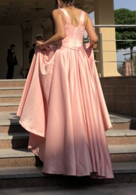 Банкетное платье персик шик