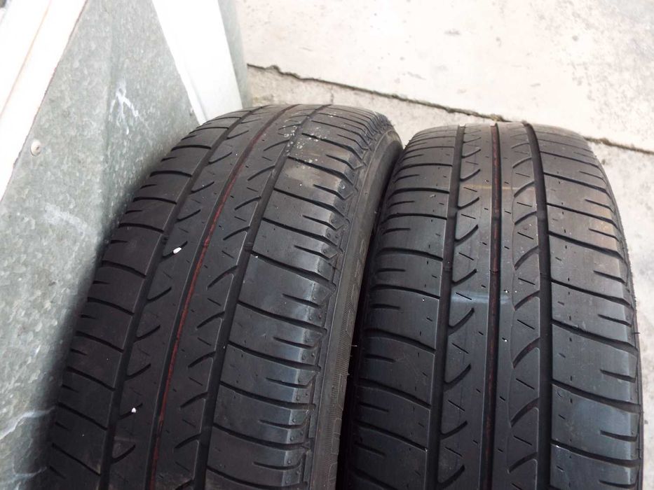 vand 4 anvelope de vara 175/65/15 bridgestone pret 200lei toate4