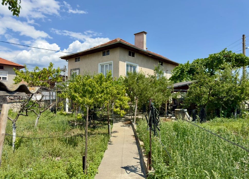 Продава се Къща в Костандово - 150 кв.м за 700 €/кв.м - Снимка #5