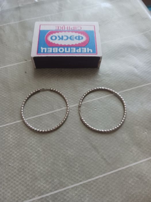 Продам серьги серебряные!