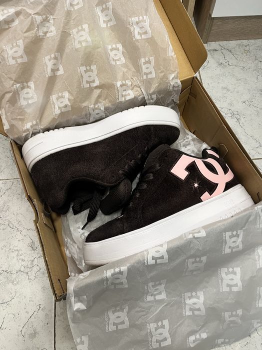 DC кецове court graffik на платформа