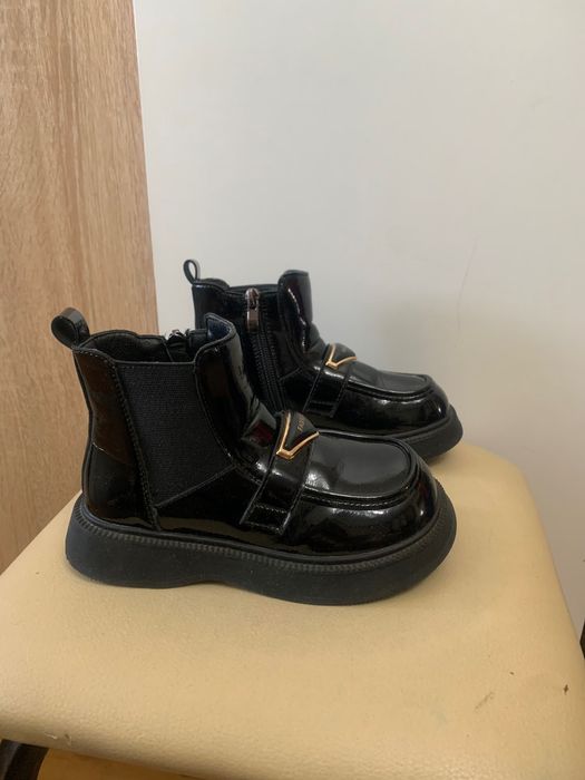 Стильные,модные сапожки