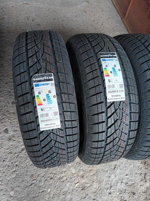 4 Нови зимни гуми 255/65 R18 Goodyear UltraGrip SUV Performance+ 111H