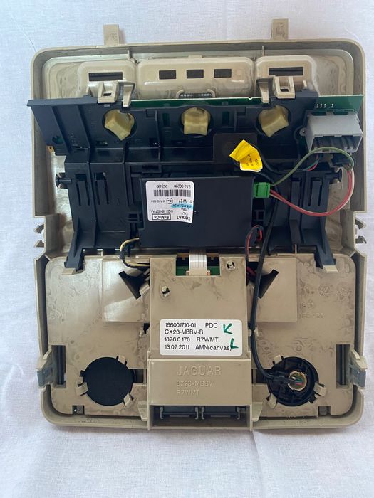 Jaguar XF 2012 Вътрешно осветление на тавана