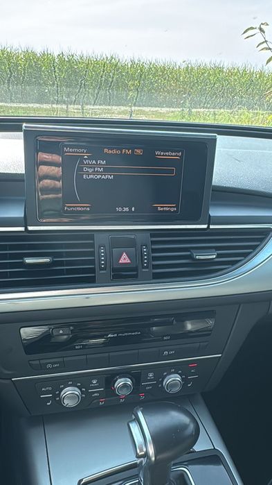 Vând Audi a6 c7 mașina e adusa pe roti din germania