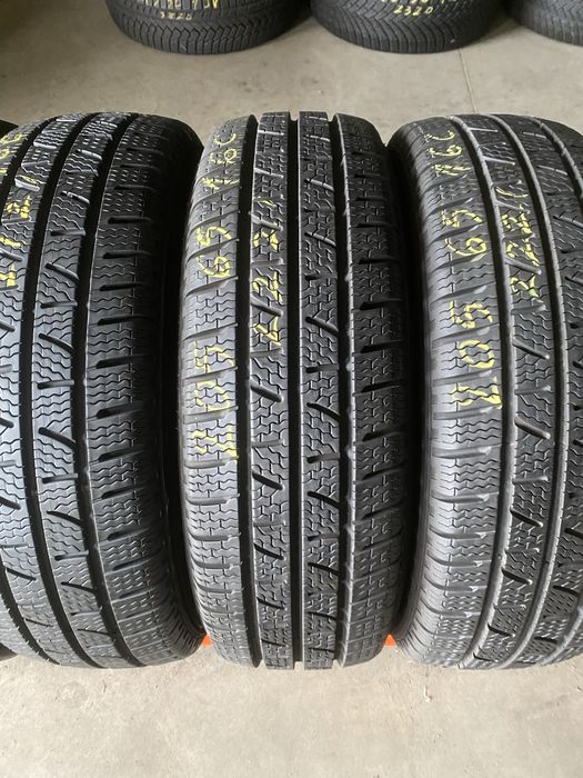 Anvelope iarna 205/65/16C Pirelli Carrier Winter 205 65 16C R16C