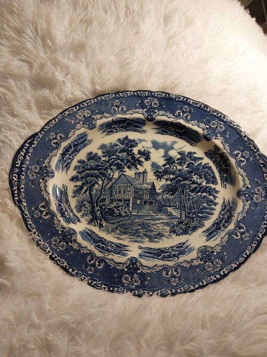 Английское традиционное блюдо поднос с пейзажем