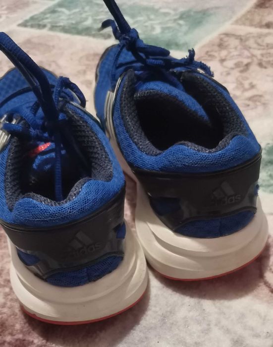 Маратонки Adidas