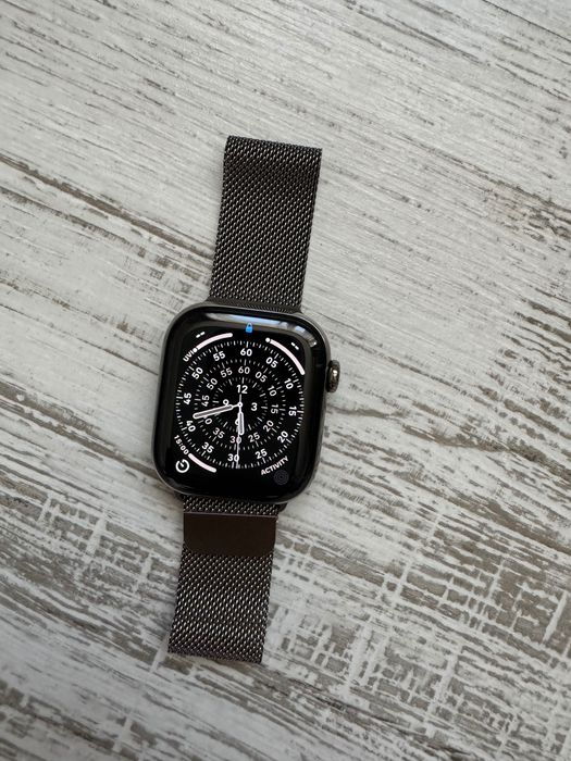 Apple Watch 11 GPS + Cellular, 42mm, Milanese Loop