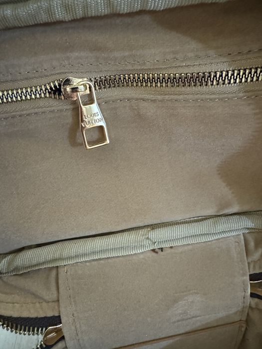 Geanta louis vuitton noua monograma maro cu curea lunga