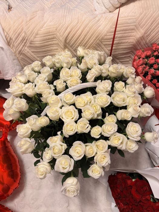 продам свежие розы букеты
