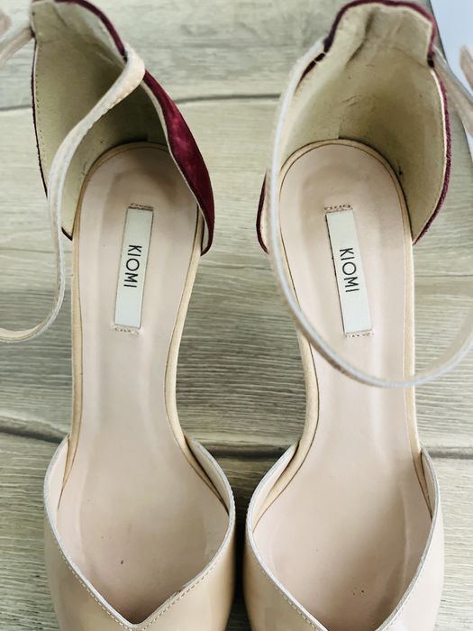 Обувки Kiomi