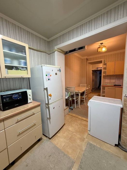 Продаётся 4/9/9 Госпитальный, ориентир  Мирабад Авеню