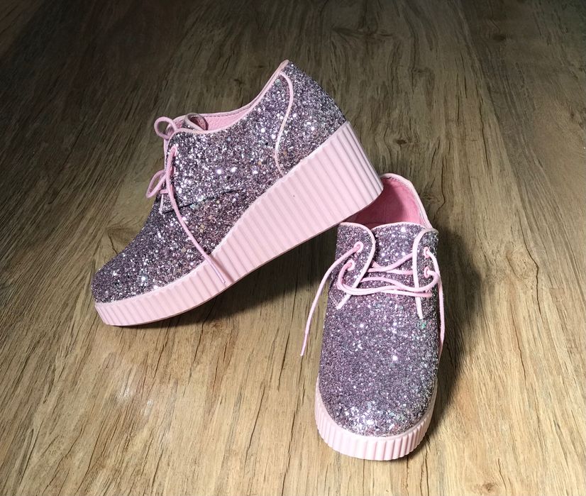 Pantofi mellow yellow nr 35 noi