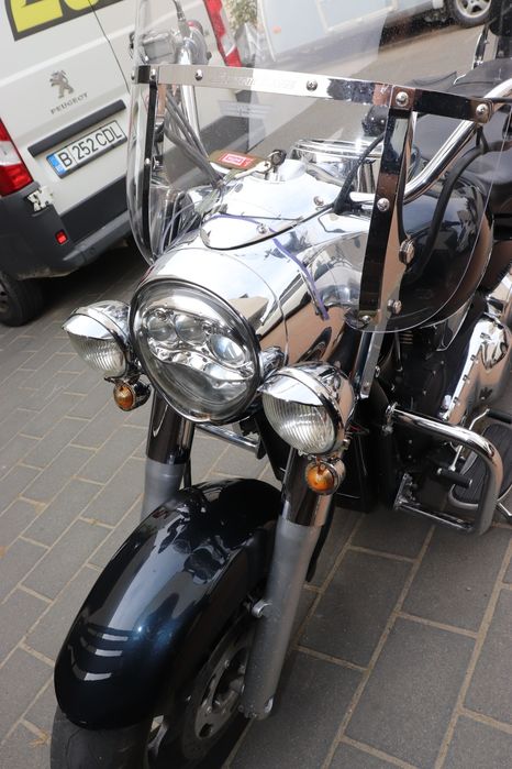 Kawasaki Vulcan 2000 vn2000