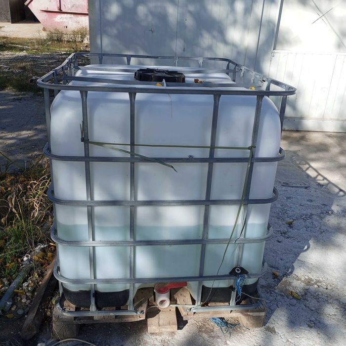 Vand rezervor ad blue 1000 L