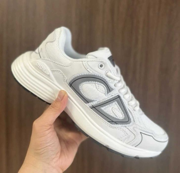 D1OR B30 WHITE PREMIUM QUALITY 40 41 42 43 44 45 46