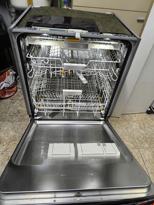 Съдомиялна Miele G 6510 SCU - 14 комплекта  за вграждане на 60см.