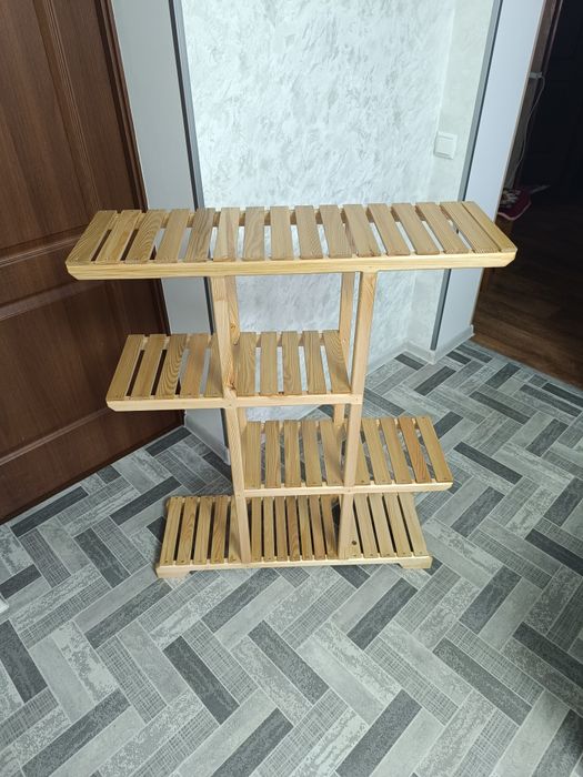 Стелаж для цветов