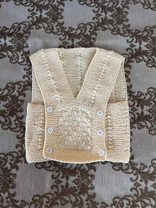 Бебешки дрехи и пелени