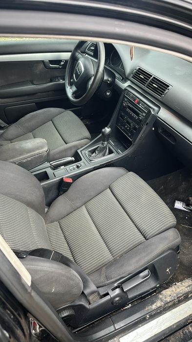 Dezmembrez Audi  a4 b6 / b7 /b8