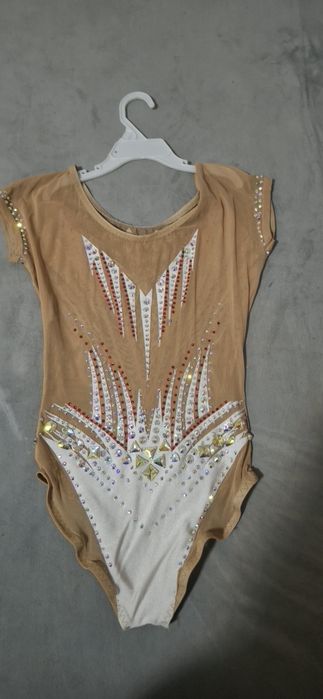 Трико за художествена гимнастика