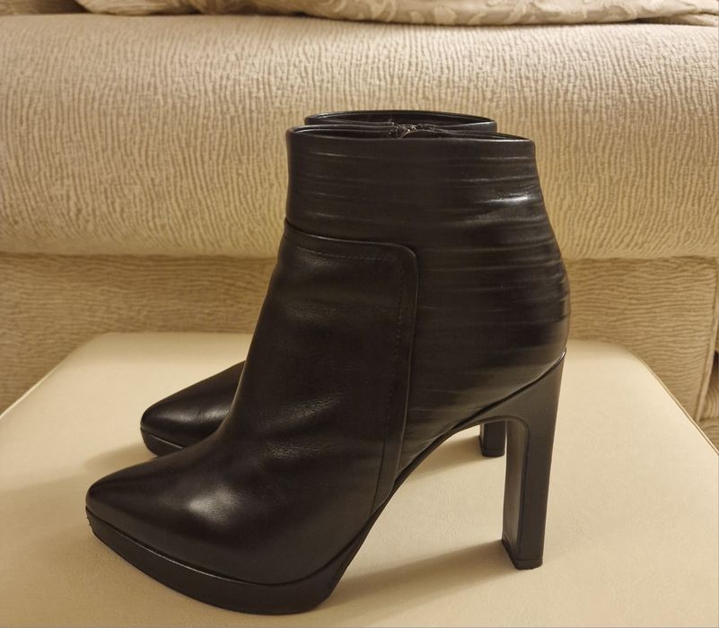 Ghete din piele, Image, 37