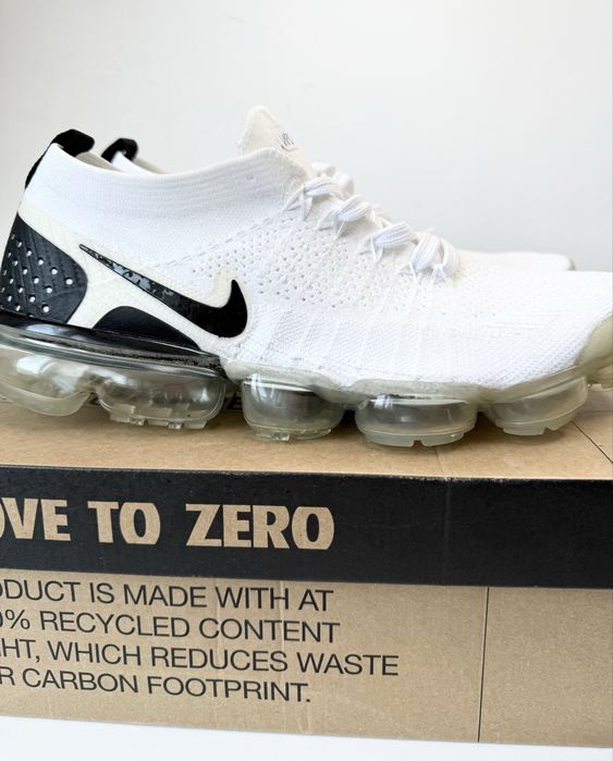 Nike Air Vapormax Flyknit 2 (45) 29см. Маратонки