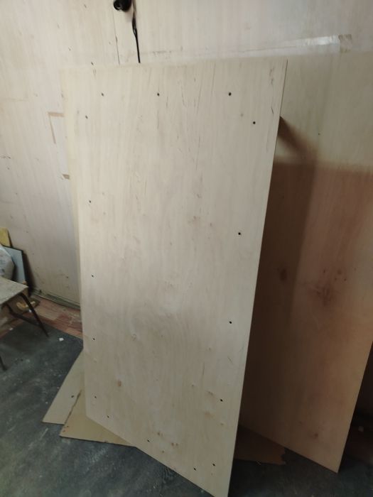 Новые жер столы 2шт продам