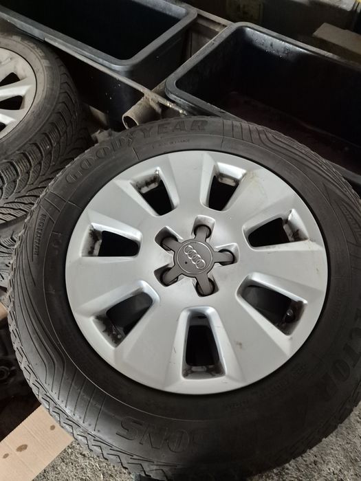 Jante cu anvelope Audi A6 - R16 originale