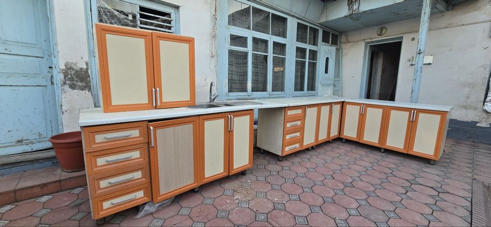 кухони мебел комплект