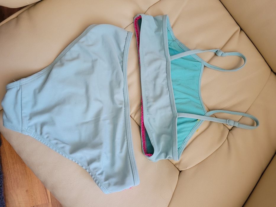 Costum de baie :6-8 ani ,122-128 cm :Penty