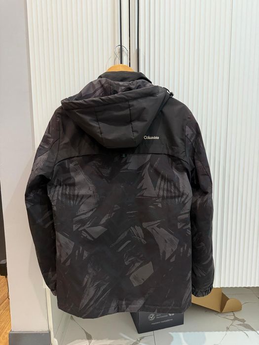 Продам  ветровку